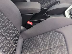 Audi A1 Sb 30 Tfsi 1160 Cv Stronic Black Line  - Foto 10