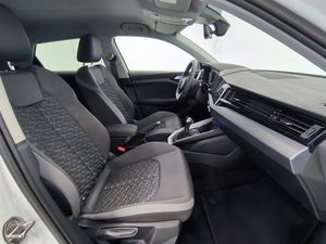 Audi A1 Sb 30 Tfsi 1160 Cv Stronic Black Line  - Foto 9