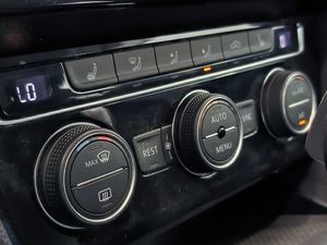 Volkswagen Arteon 2.0 Tdi 150 Cv Dsg  - Foto 15