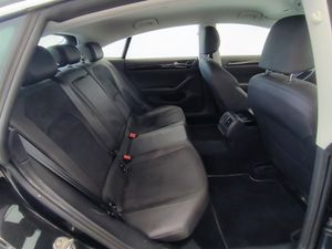 Volkswagen Arteon 2.0 Tdi 150 Cv Dsg  - Foto 6