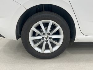 Skoda Scala 10 Tsi 95 Cv Emotion  - Foto 8