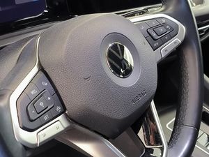 Volkswagen Golf 1.5 Etsi 150 Cv Dsg Style  - Foto 11