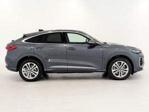 Audi Q5 Sportback Black Line E-hybrid Quattro 220  - Foto 3