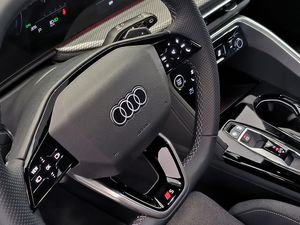 Audi Q5 Sportback Black Line E-hybrid Quattro 220  - Foto 13