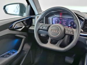 Audi A1 Sb 30tfsi 116cv Stronic Black  - Foto 10
