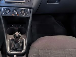 Volkswagen Polo 1.2 Tsi 90 Cv Advance  - Foto 11
