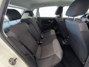Volkswagen Polo 1.2 Tsi 90 Cv Advance  - Foto 6