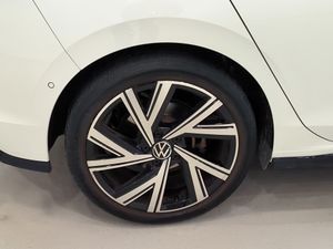Volkswagen Golf R-line 1.5 Etsi 110kw (150cv) Dsg  - Foto 8
