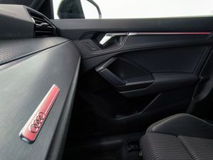 Audi Q3 35 Tdi 110kw (150cv) S Tronic Black Lim.  - Foto 14