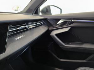 Audi A3 Sedan 35 Tdi 150cv Stronic Sline  - Foto 17