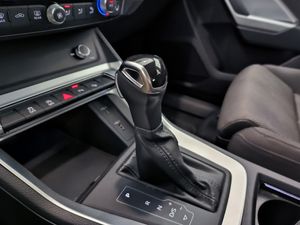 Audi Q3 35 Tfsi 150cv Stronic Advance  - Foto 13
