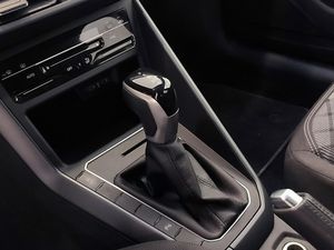 Volkswagen Polo R-line 1.0 Tsi 81kw (110cv) Dsg  - Foto 11