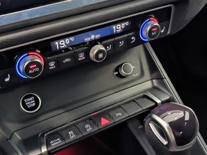 Audi Q3 Sb 35 Tdi 150 Cv Stronic Black Line  - Foto 19