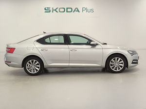 Skoda Superb 2.0 Tdi 150 Cv Dsg Ambition  - Foto 3