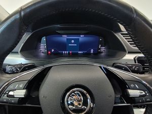 Skoda Superb 2.0 Tdi 150 Cv Dsg Ambition  - Foto 10