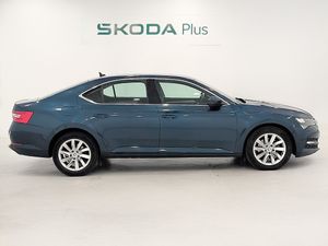 Skoda Superb 2.0 Tdi 150 Cv Dsg Ambition  - Foto 3