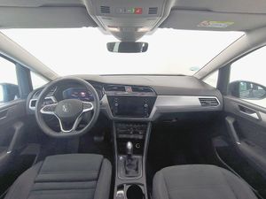 Volkswagen Touran 2.0 TDI 150 cv DSG MÁS  - Foto 4