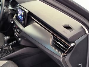 Skoda Kamiq 1.5 Tsi 150 Cv Dsg Style  - Foto 17