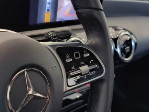 Mercedes Clase A 180 Sedan 136 Cv  - Foto 16