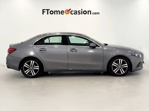 Mercedes Clase A 180 Sedan 136 Cv  - Foto 3