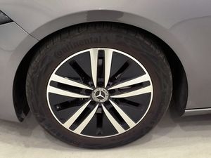 Mercedes Clase A 180 Sedan 136 Cv  - Foto 8