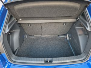 Skoda Fabia 1.0 Tsi 110 Cv Ambition  - Foto 18