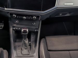 Audi Q3 45 Tfsi E 180kw S Tronic Black Line  - Foto 10
