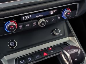 Audi Q3 45 Tfsie 245 Cv Stronic Advance  - Foto 16