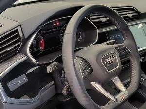 Audi Q3 Sb 35 Tdi 150 Cv Stronic Black Line  - Foto 11