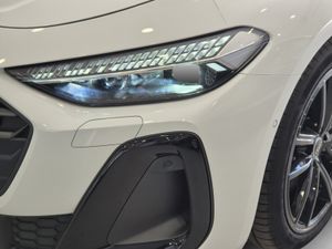 Audi A5 Avant Tdi 204cv Stronic Black Line  - Foto 25