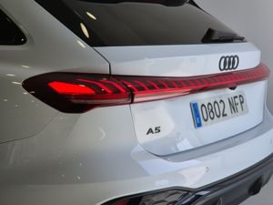 Audi A5 Avant Tdi 204cv Stronic Black Line  - Foto 26