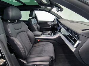 Audi Q8 55 Tfsie 394 Cv Q Tiptronic Black Line  - Foto 9