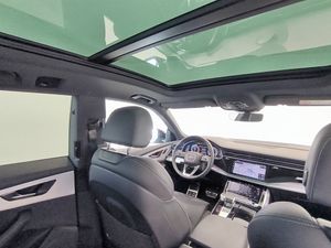 Audi Q8 55 Tfsie 394 Cv Q Tiptronic Black Line  - Foto 11