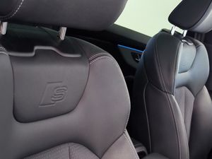 Audi Q8 55 Tfsie 394 Cv Q Tiptronic Black Line  - Foto 10