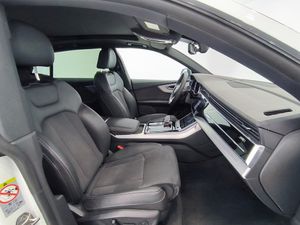 Audi Q8 55 Tfsie 394 Cv Q Tiptronic Black Line  - Foto 9