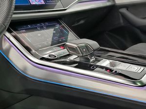 Audi Q8 55 Tfsie 394 Cv Q Tiptronic Black Line  - Foto 12