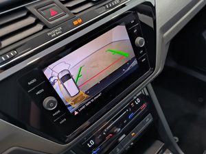 Volkswagen Touran 2.0 TDI 150 cv DSG MAS  - Foto 9