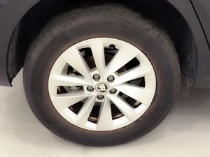 Skoda Kamiq 1.0 Tsi 85kw (115cv) Plus  - Foto 8