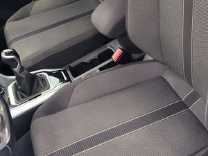 Volkswagen T-roc 1.5 Tsi 150 Cv Life  - Foto 13