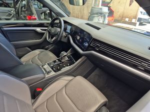 Volkswagen Touareg 3.0 Tdi 4 Motion 286 Cv Rline Tiptronic  - Foto 26