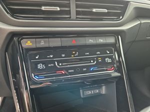 Volkswagen T-roc 1.0 Tsi 115 Cv R-line  - Foto 21