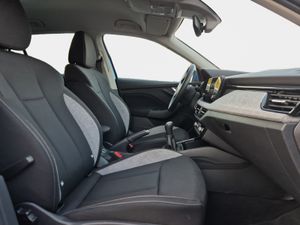 Skoda Kamiq 1.0 Tsi 116 Cv Selection  - Foto 18