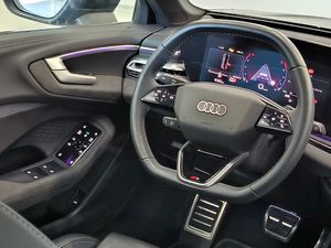 Audi A5 Avant Tfsi 204 Cv Stronic Black Line  - Foto 19