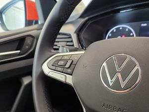Volkswagen T-cross 1.0 Tsi 110 Cv Advance  - Foto 19