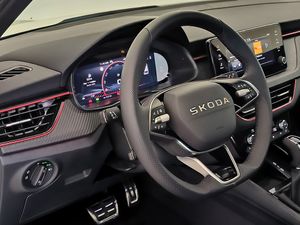 Skoda Kamiq Monte Carlo 1.5 Tsi 150 Cv Dsg  - Foto 10