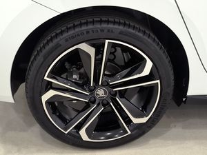 Skoda Fabia Monte Carlo 1.0 Tsi 115 Cv Dsg  - Foto 8