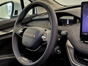 Skoda Elroq 60 63 Kwh Batterie 150 Kw 204 Cv Traccion Tr  - Foto 19