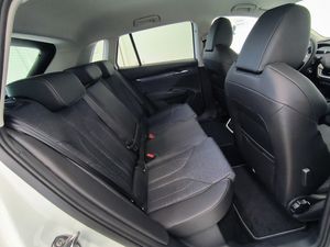 Skoda Elroq 60 63 Kwh Batterie 150 Kw 204 Cv Traccion Tr  - Foto 6
