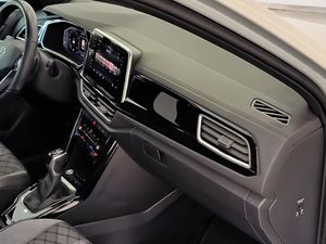 Volkswagen T-roc 1.5 Tsi 150 Cv Dsg Rline  - Foto 18
