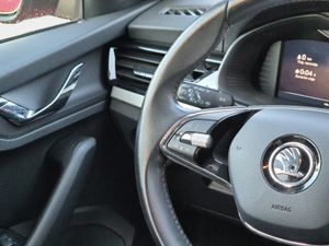 Skoda Kamiq 1.0 Tsi 110 Cv Ambition  - Foto 23